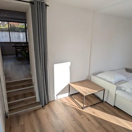 Dom wakacyjny Grande Maison De Bourg Au Bord De La Riviere